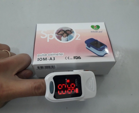 MÁY ĐO NỒNG ĐỘ OXY (SPO2) IMEDICARE IOM-A3